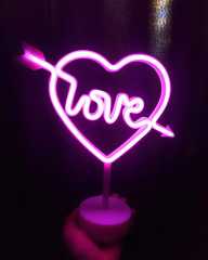 LOVE neon lamaba