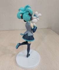 Tavşanlı Miku Figür