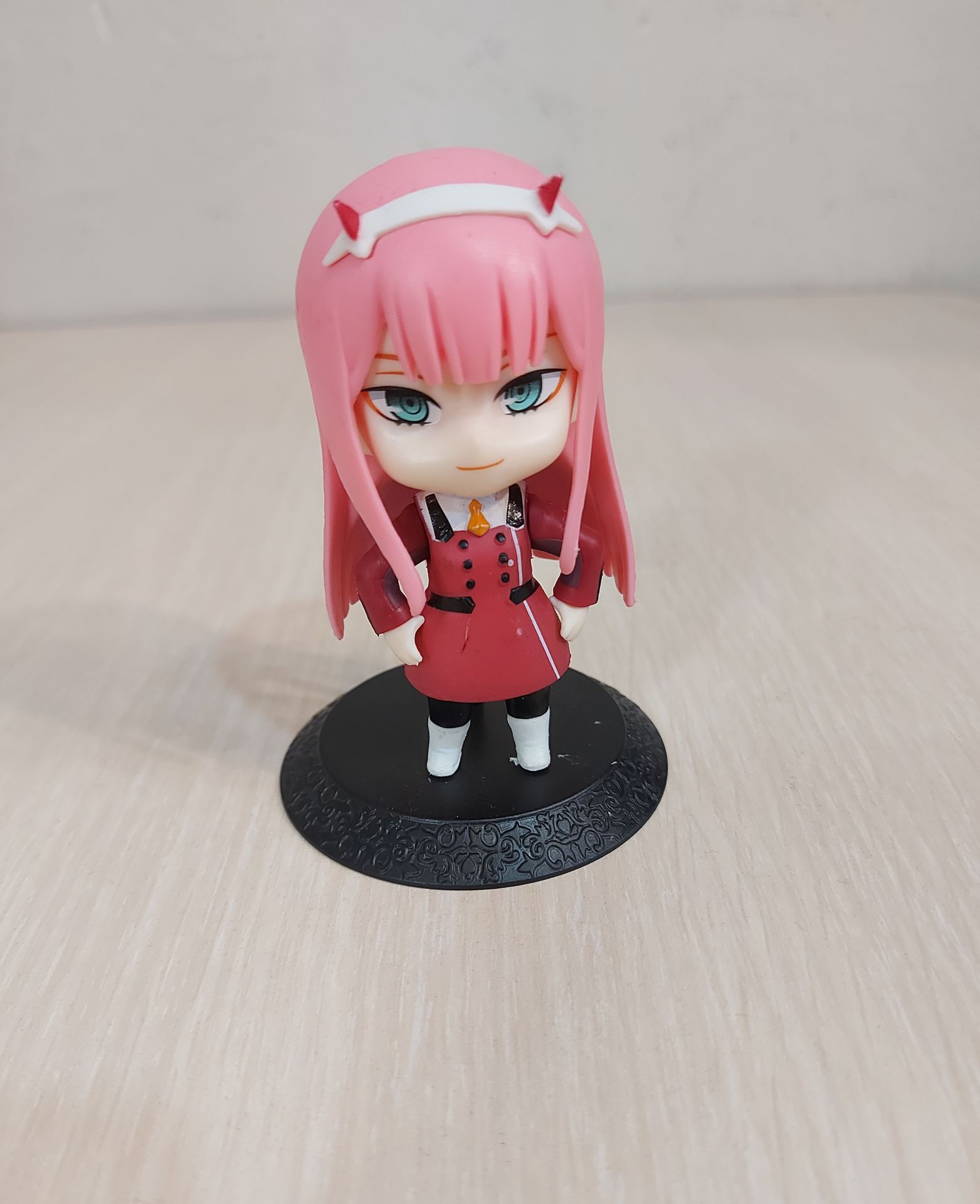 Zero two Figür