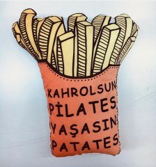 Kahrolsun Pilates Yaşasın Patetes Mesajlı Yastık