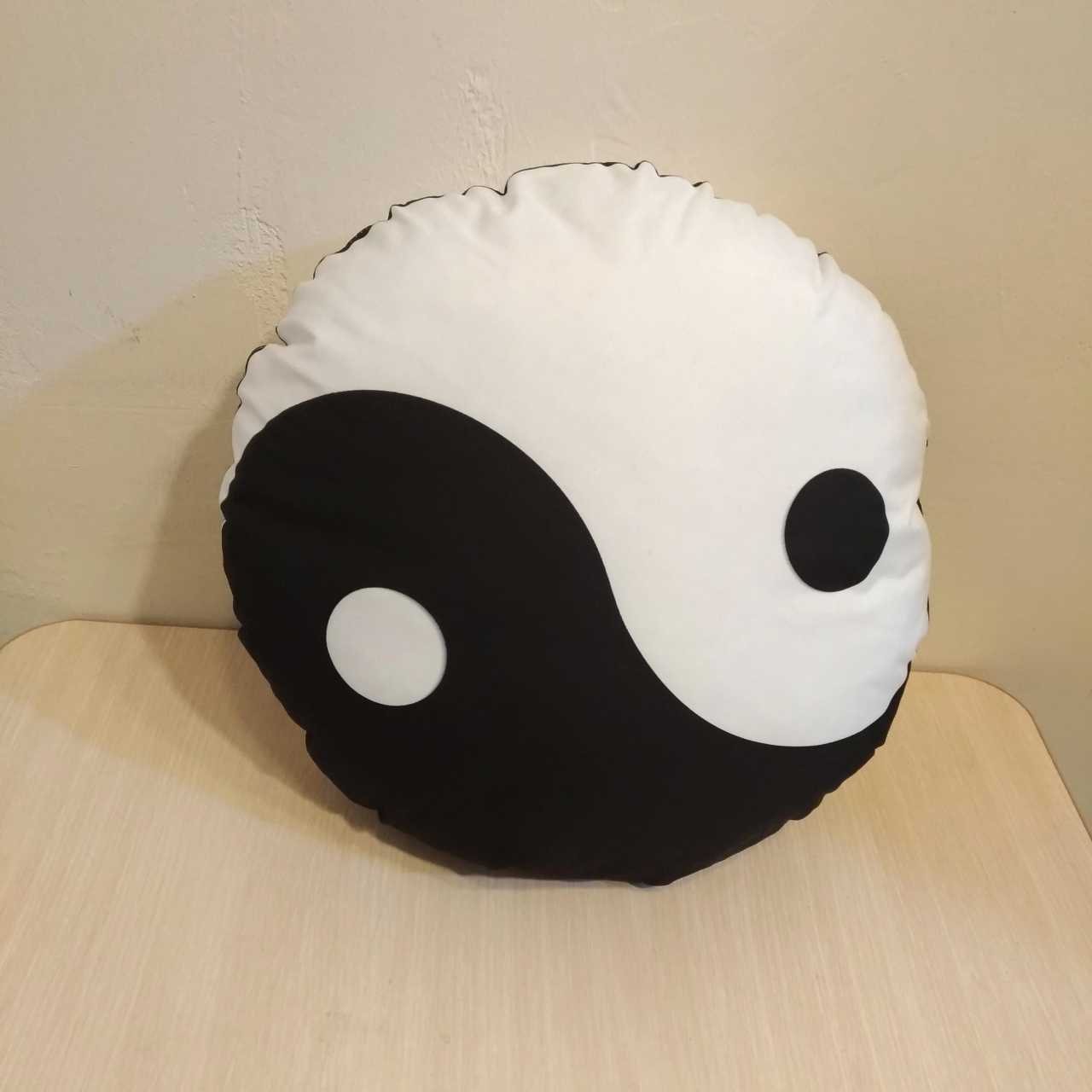 İyilik Kötülük Yastık-Ying Yang