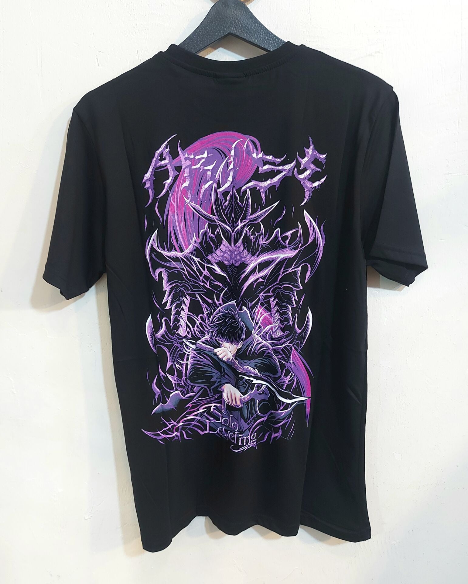Solo Leveling Model Tshirt