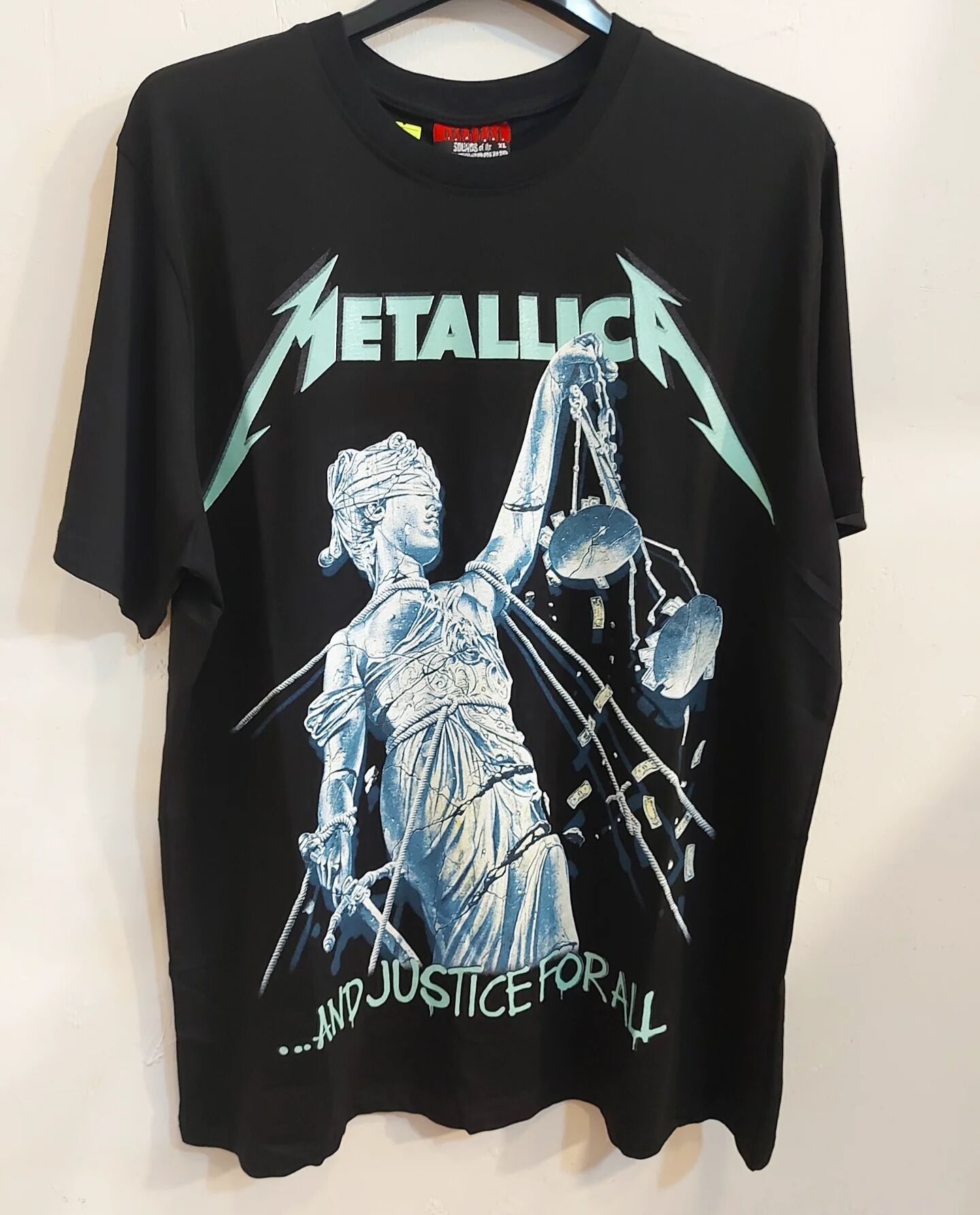 Mettallica Model Tshirt