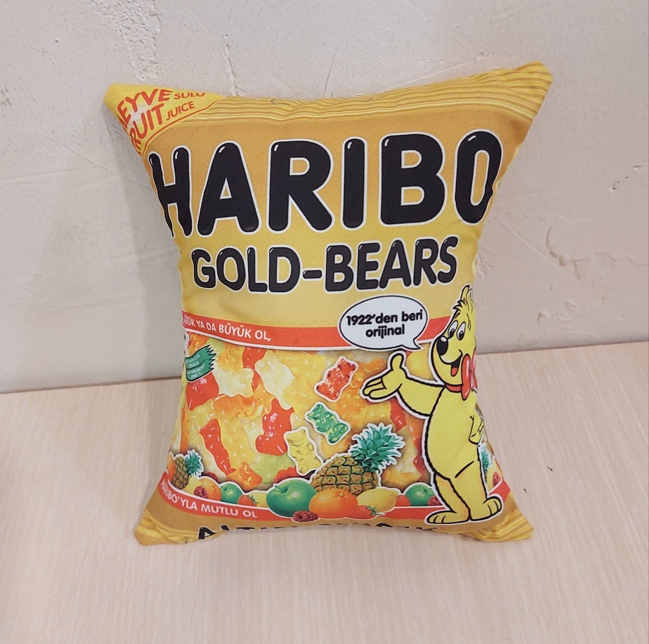 Haribo Yastık