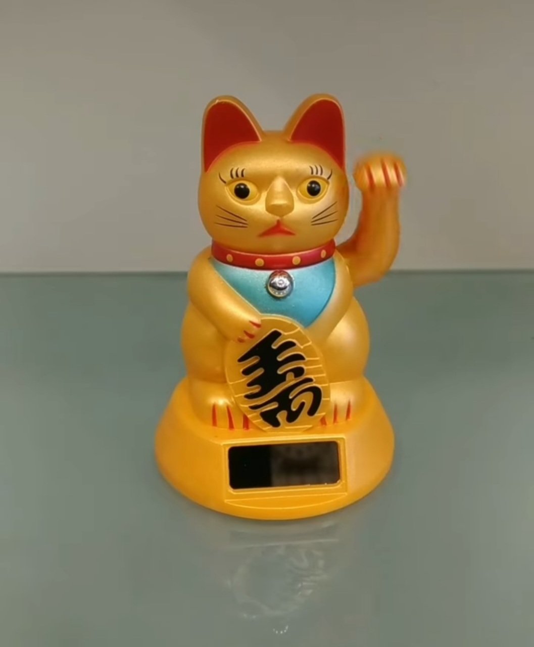 Şans Kedisi-Maneki Neko