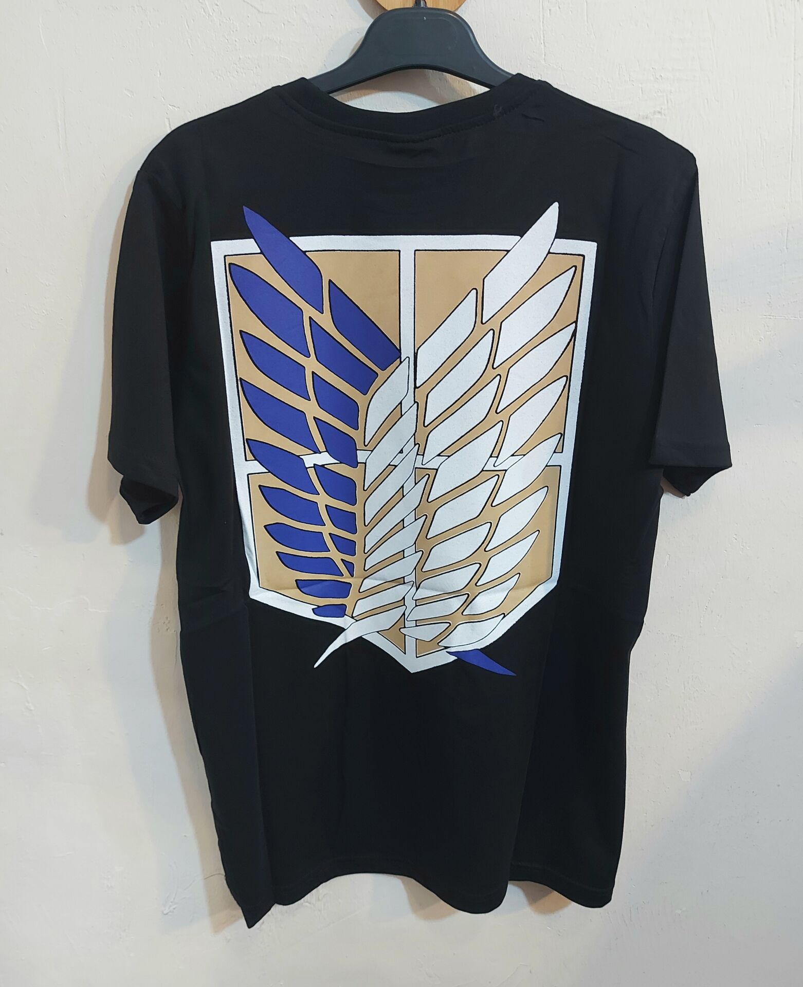 Attack On Titan Model Tshirt