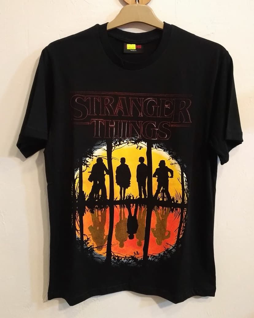 Stranger Things Tasarım T-shirt