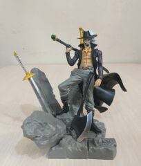 One Piece Mihawk Figür