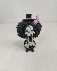 One Piece Oturan Brook Figür