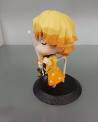 Demon Slayer Zenitsu Figür 1