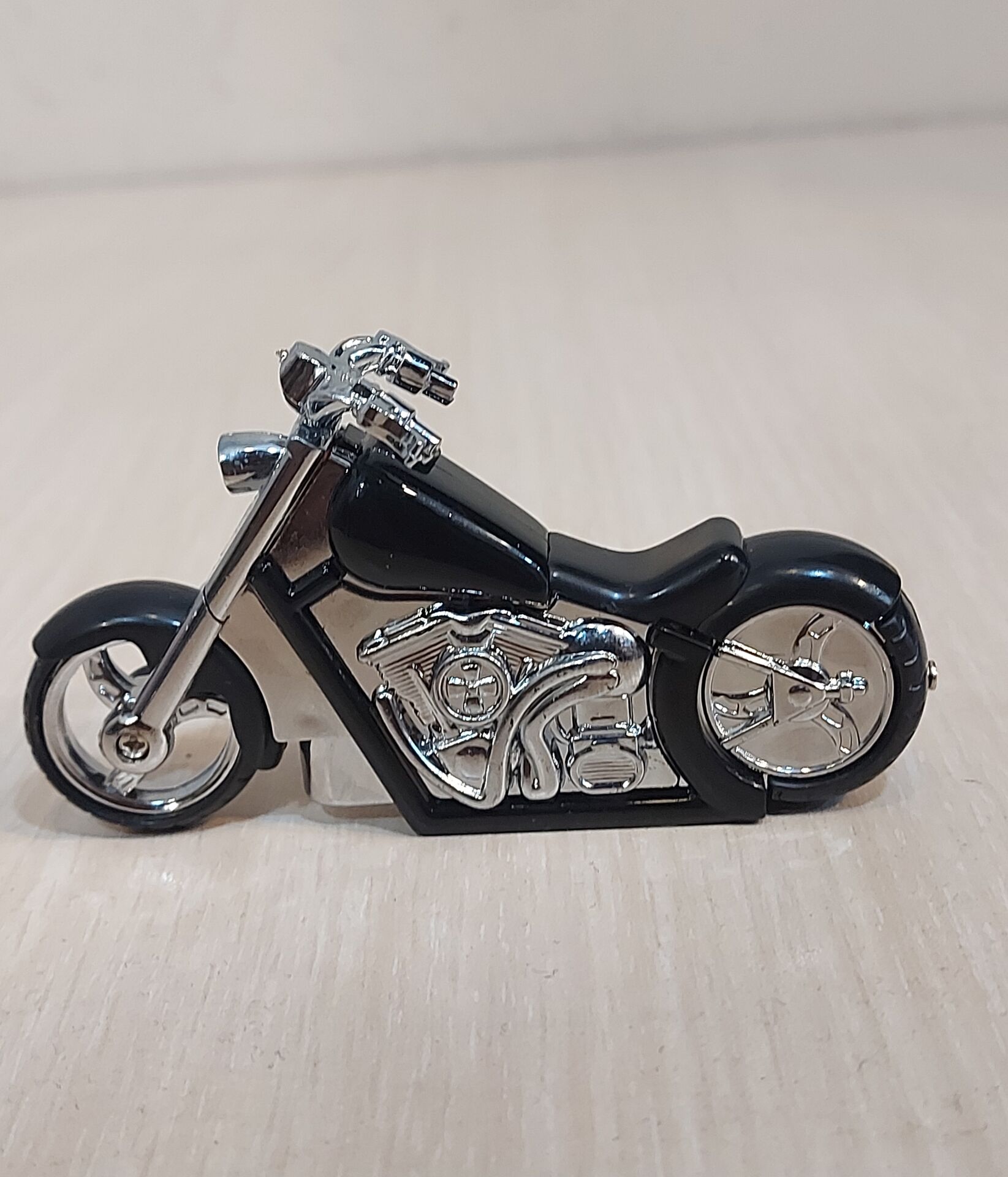 Motor Model Çakmak