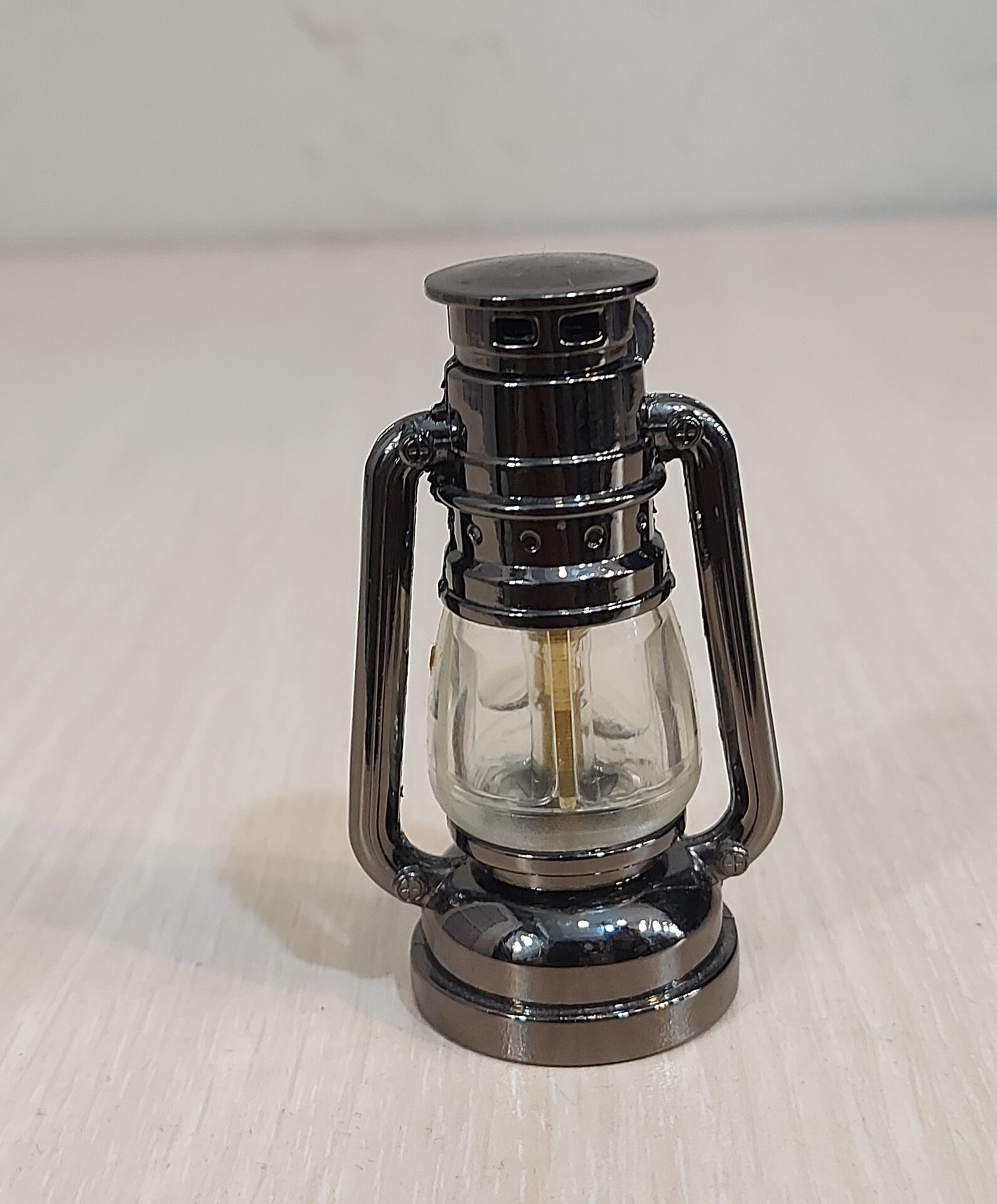 Gaz Lambası Model Çakmak