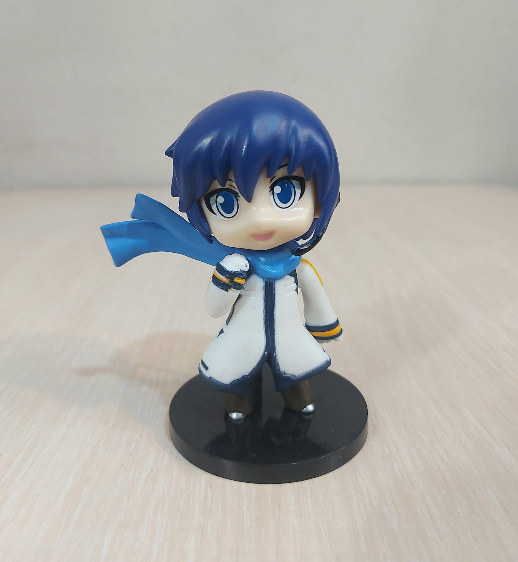Hatsune Miku Kaito Figür