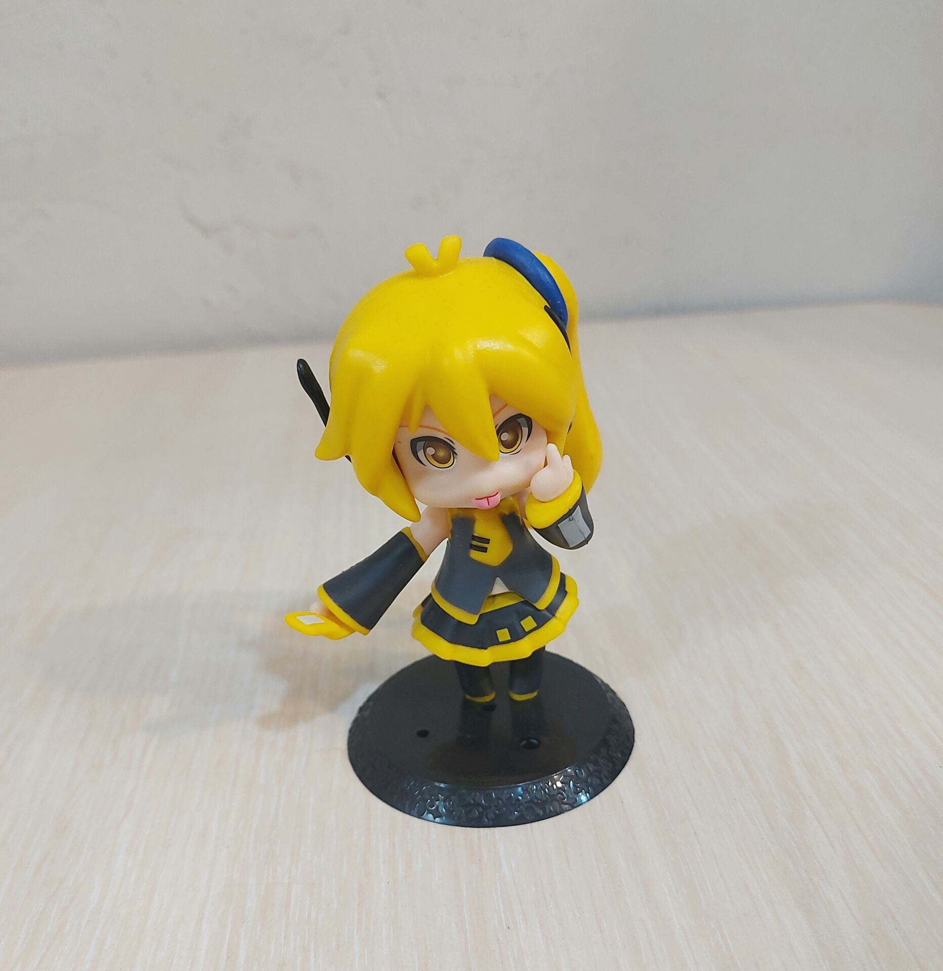 Hatsune Miku Neru Figür