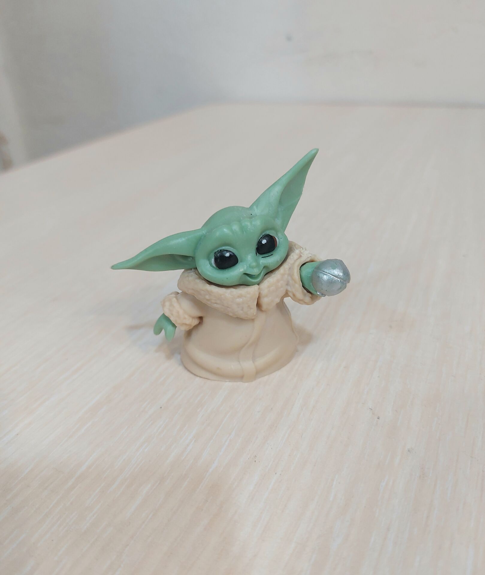 Baby Yoda Figür