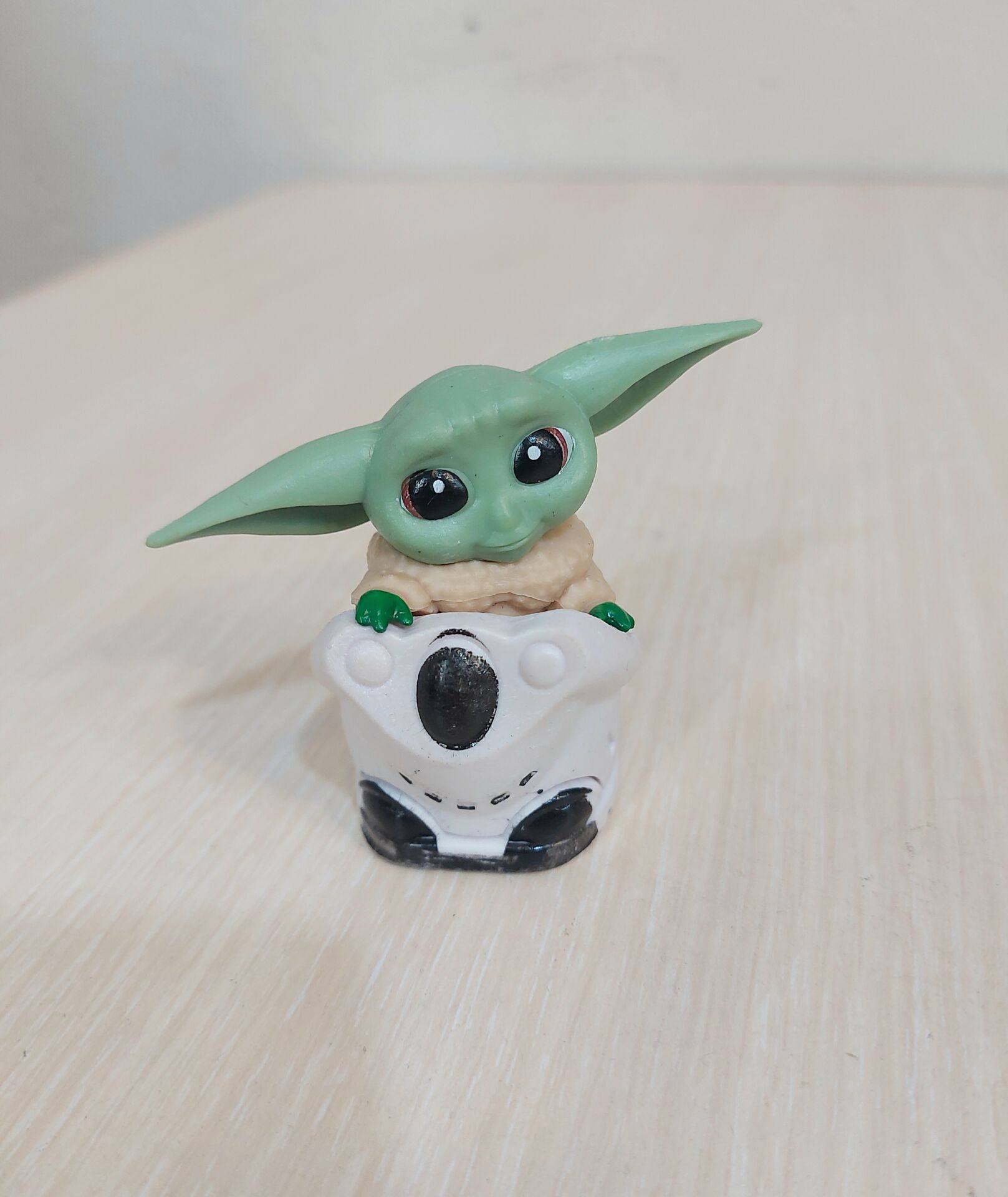 Baby Yoda Model Figür Beyaz