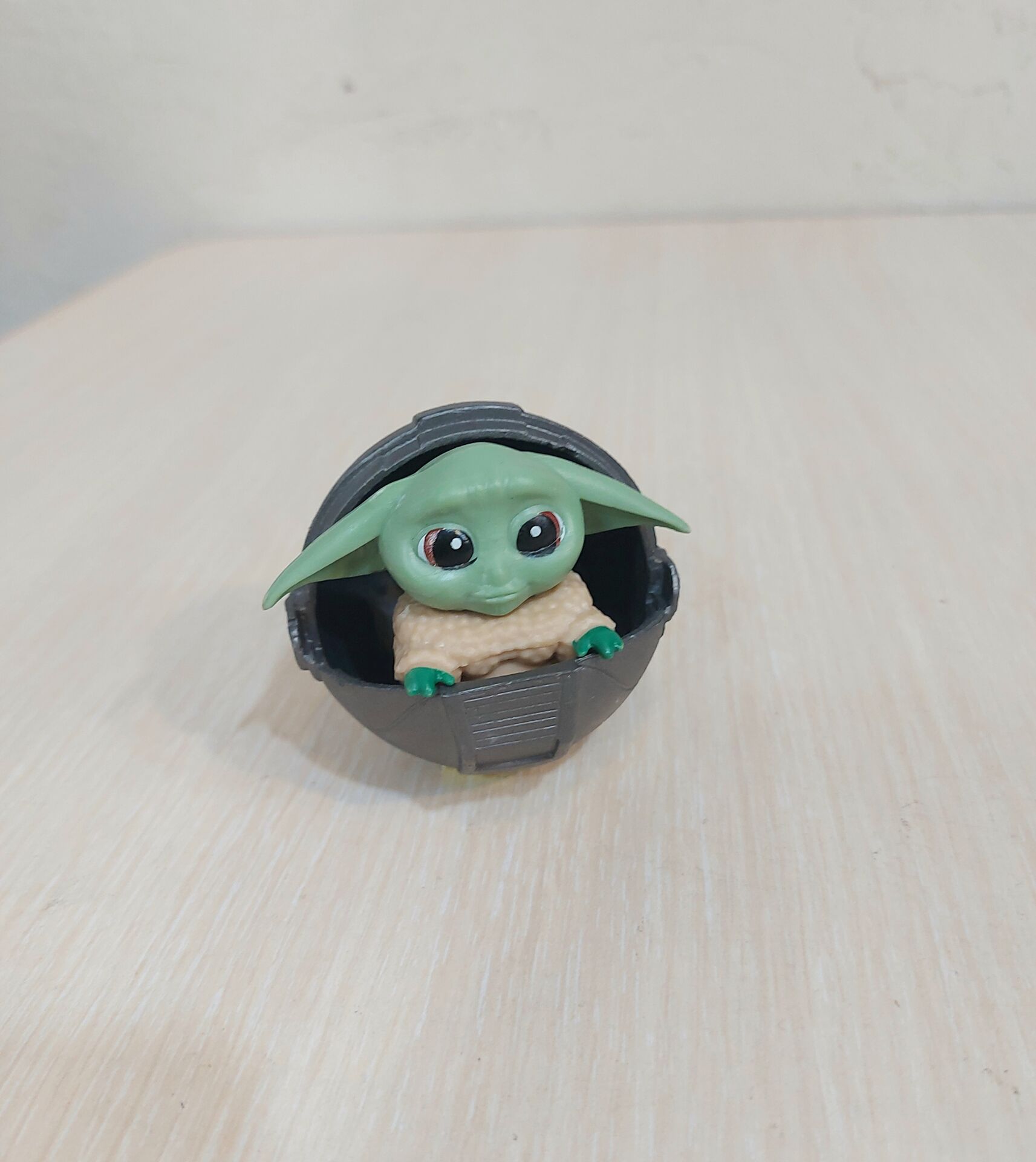 Baby Yoda Figür Beşik