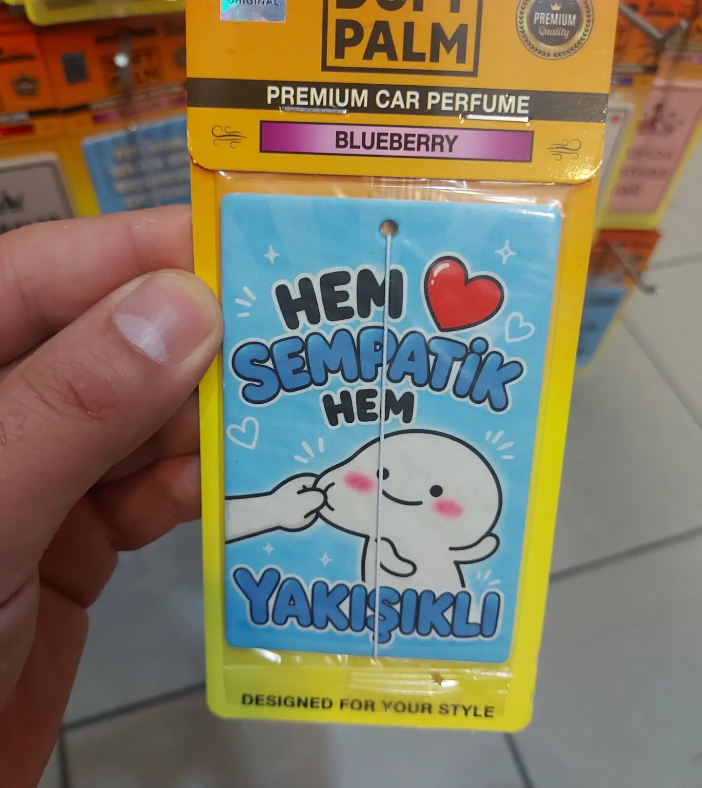 Hem Sempatik Hem Yakışıklı Koku