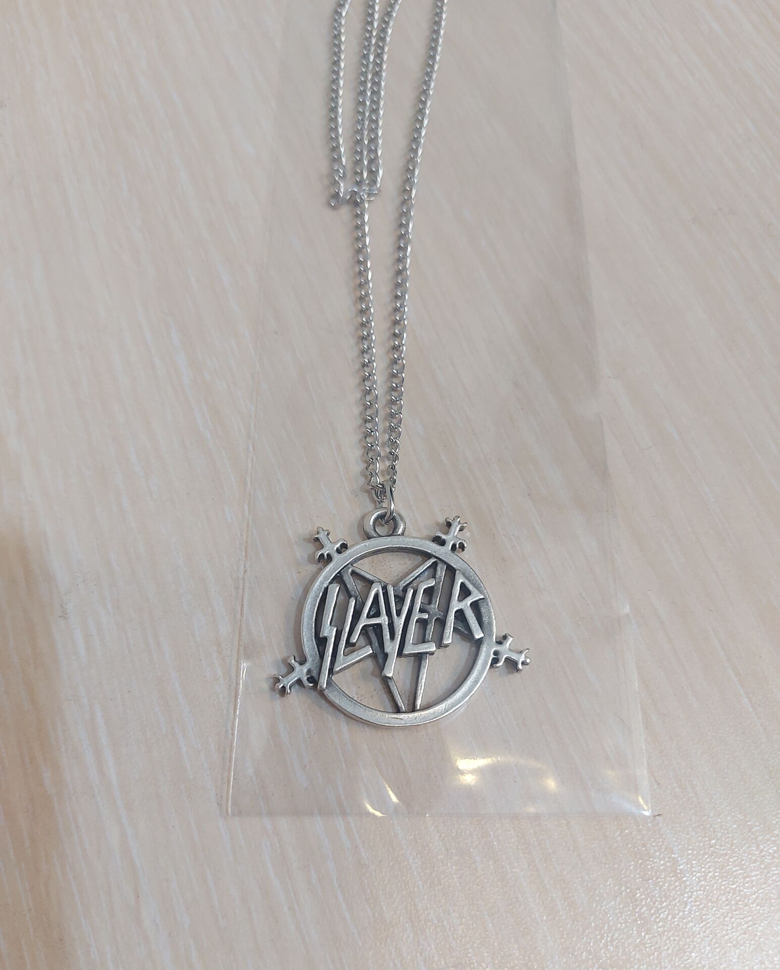 Slayer Kolye