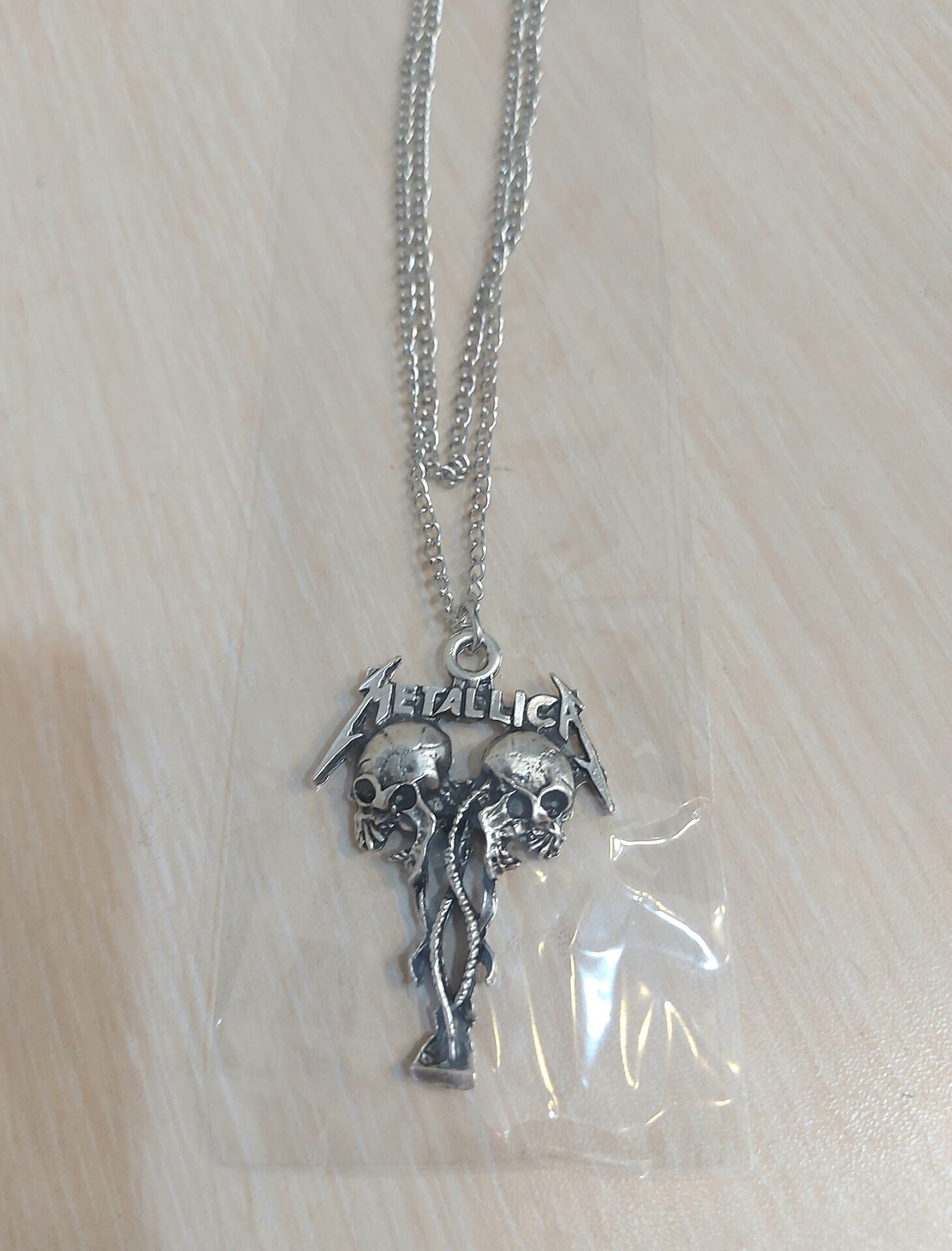 Metallica Kurukafa Kolye