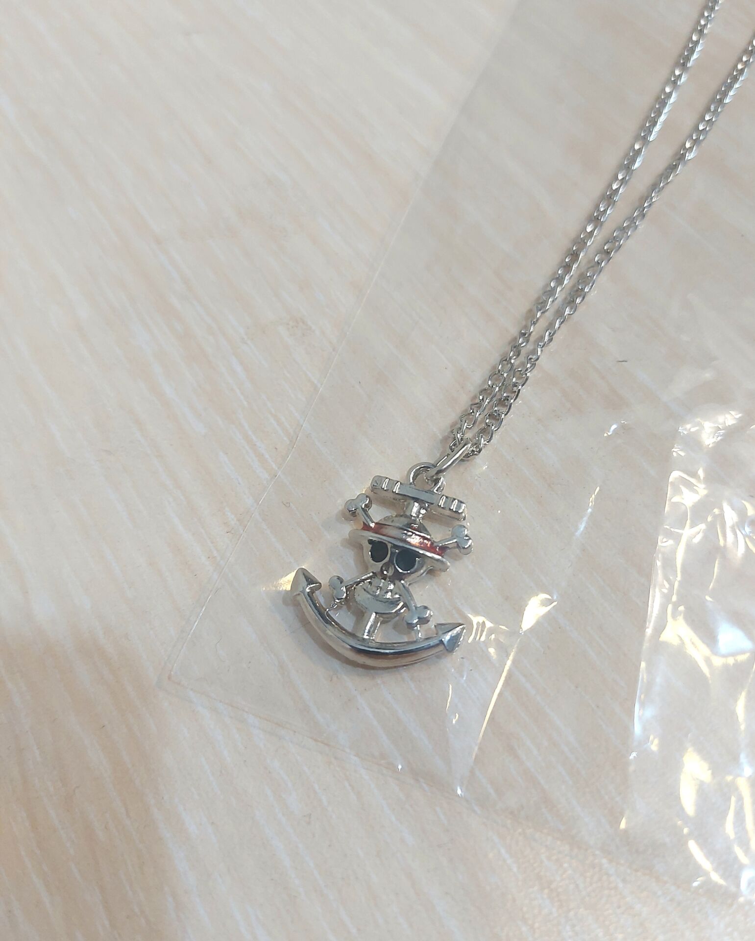 One Piece Çipa Kolye