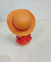 One Piece Oturan Luffy Figür