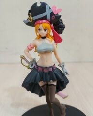 One Piece Nami Figür