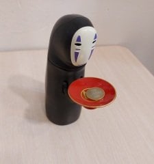 Ruhların Kaçısı Para Yiyen Kumbara