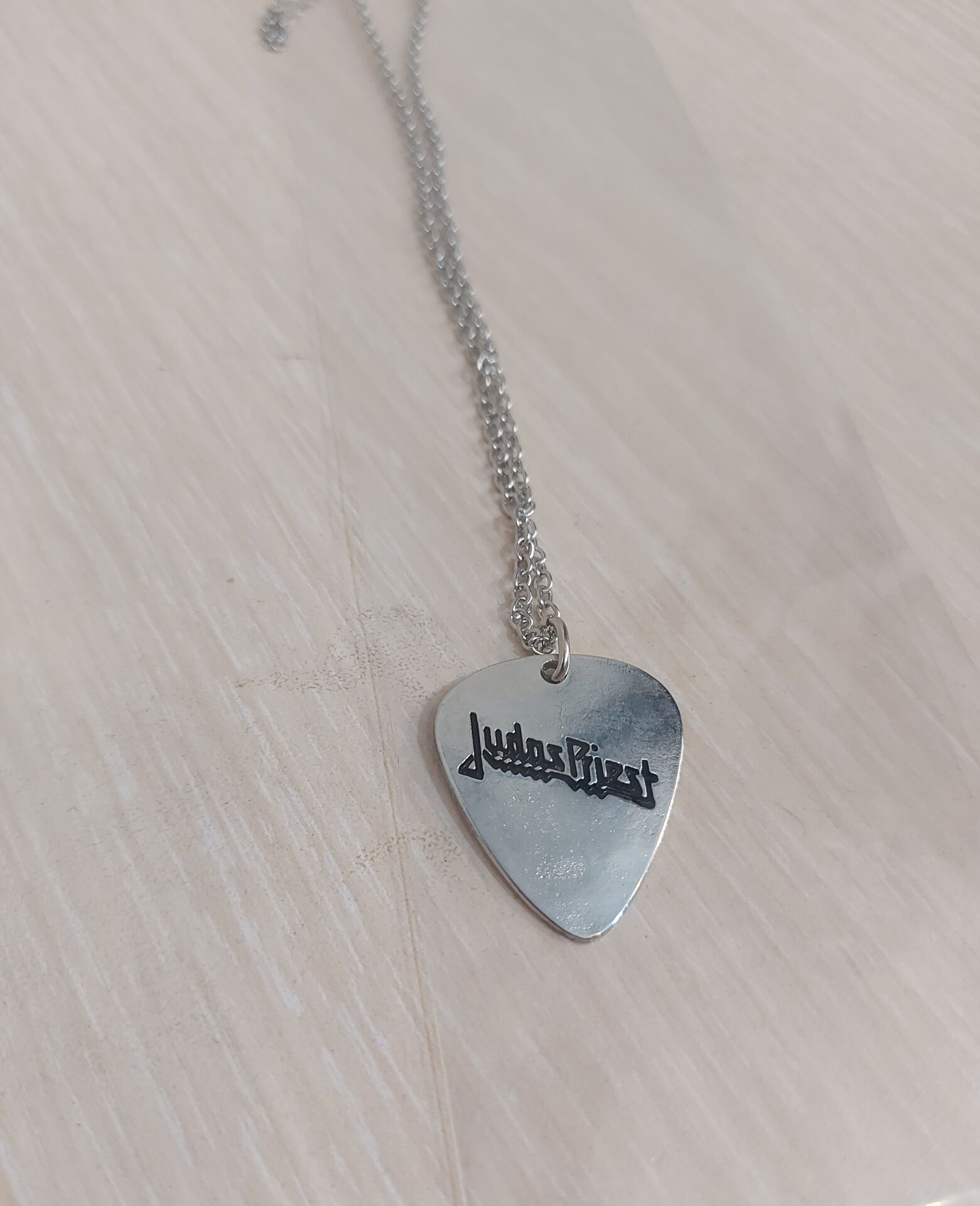 Judas Priest Pena Model Çift Taraf Kolye