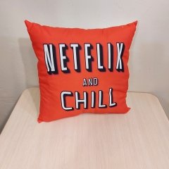 Netflix Tasarım Yastık