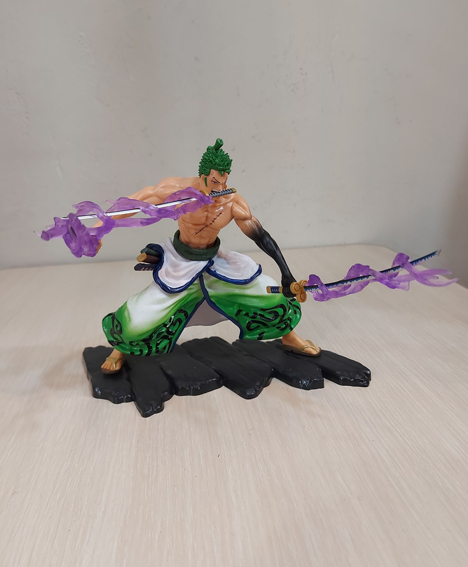 One Piece Zoro Figür