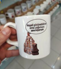 Neşeli Görünebilirim Bardak