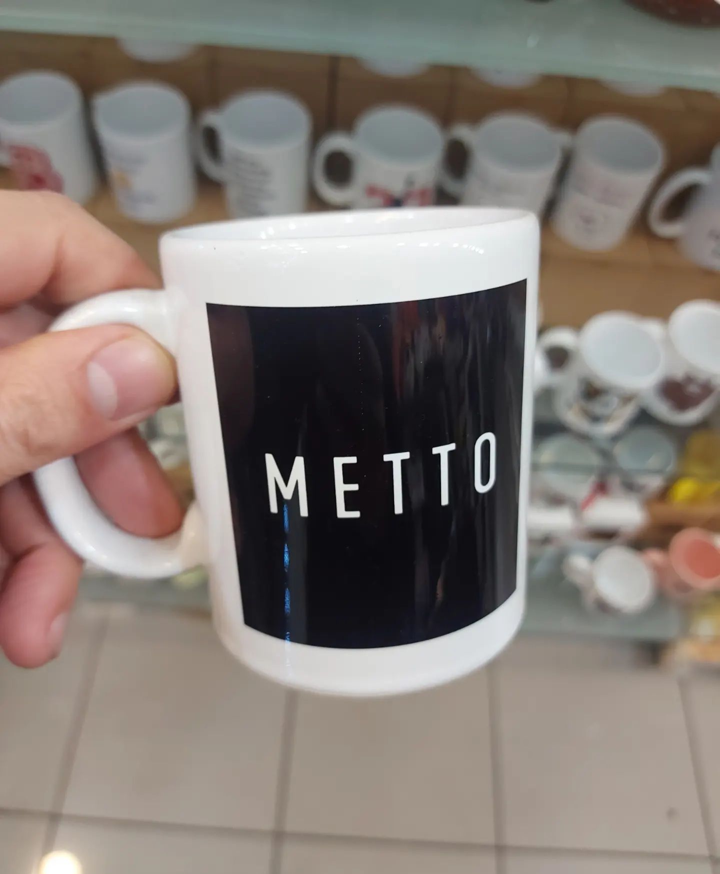 Metto Bardak
