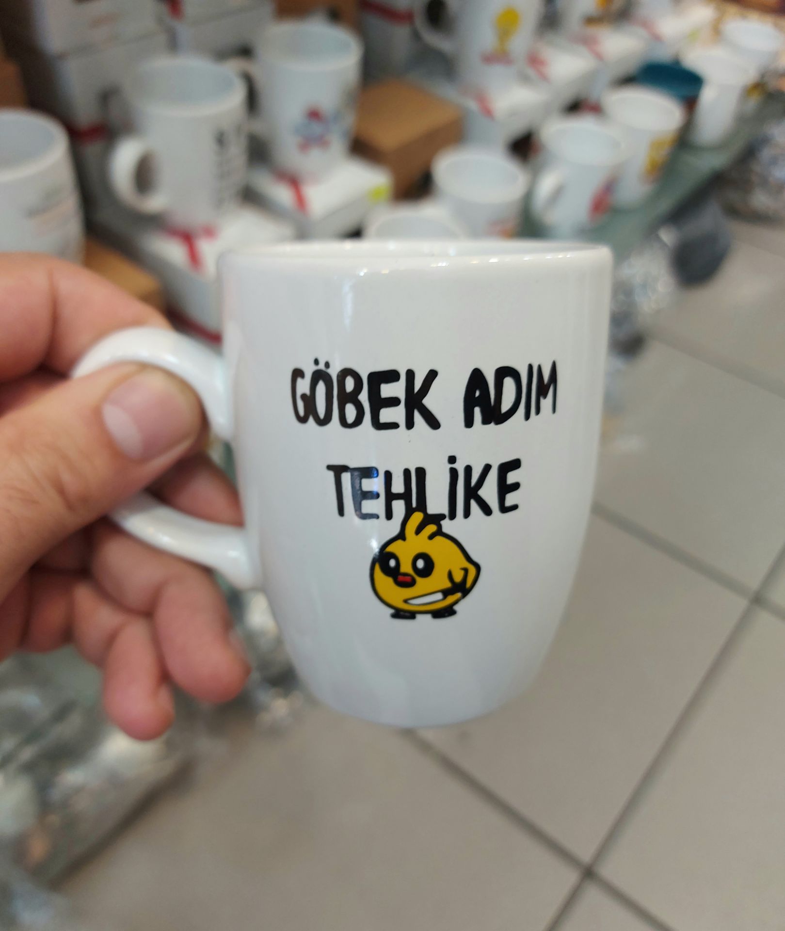 Göbek Adım Tehlike Bardak