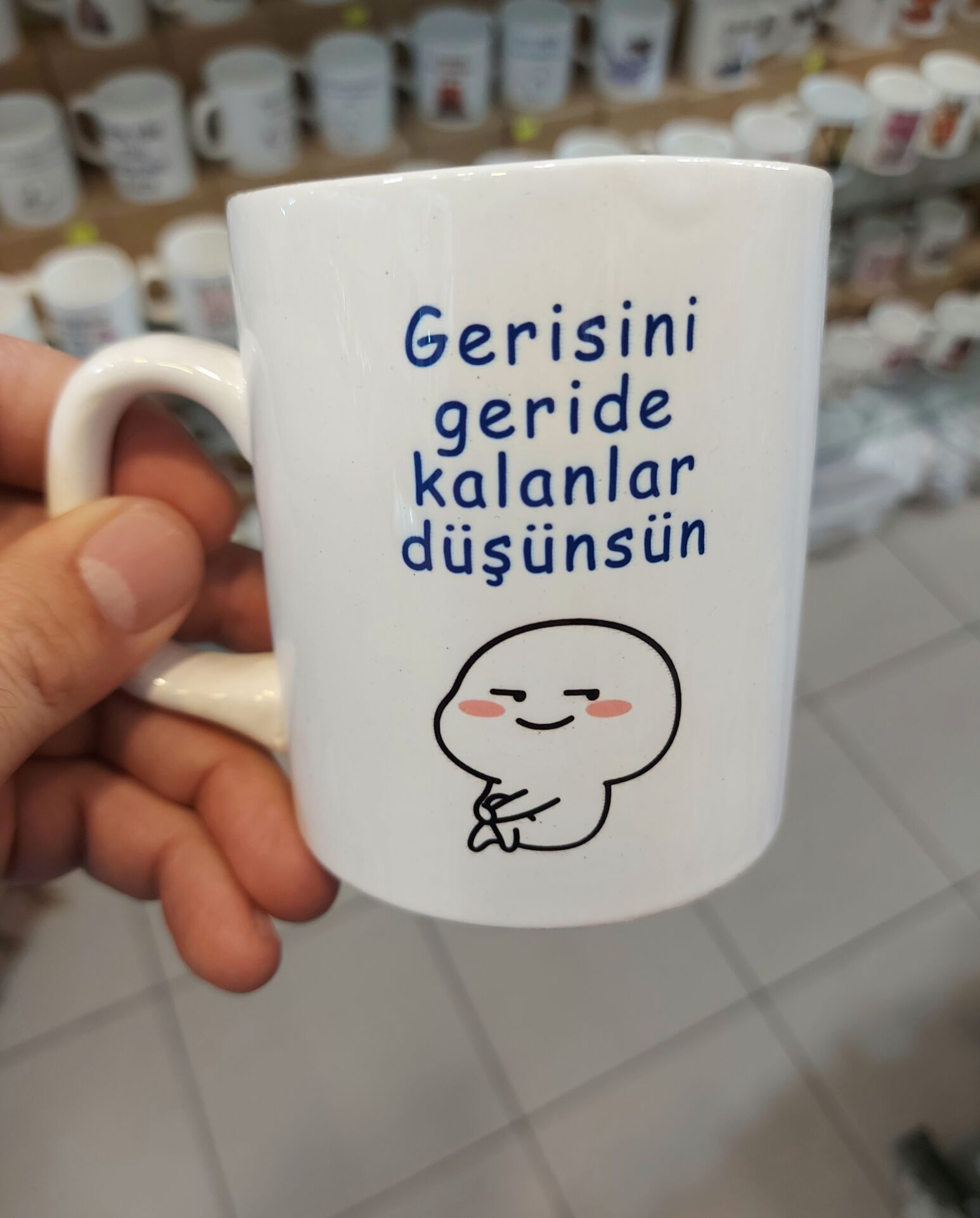 Gersini Geride Kalanlar Düşünsün Bardak