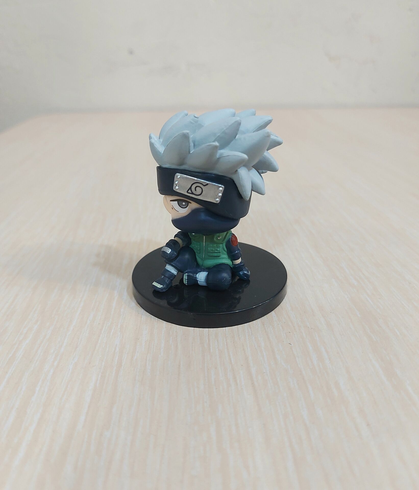 Naruto Kakashi Oturan Figür